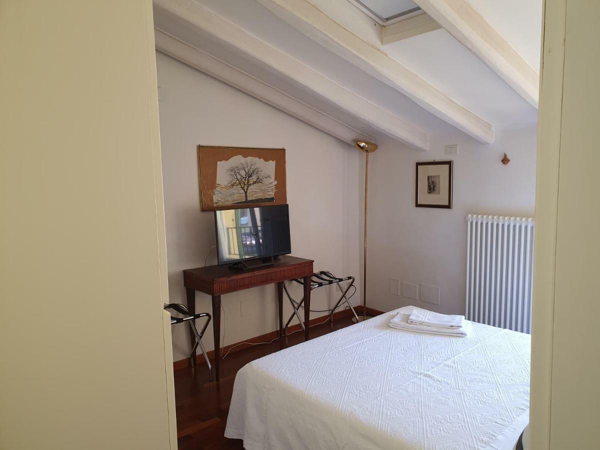 B&B Griffoni 7 Болонья Екстер'єр фото
