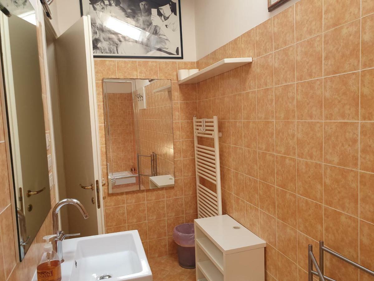 B&B Griffoni 7 Болонья Екстер'єр фото